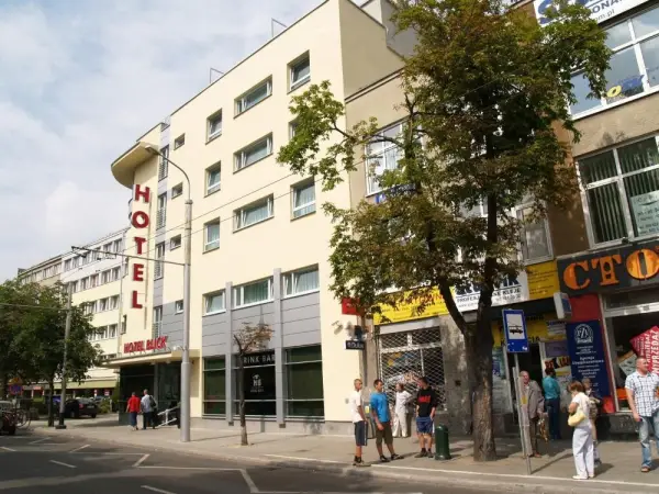 Hotel Blick 7